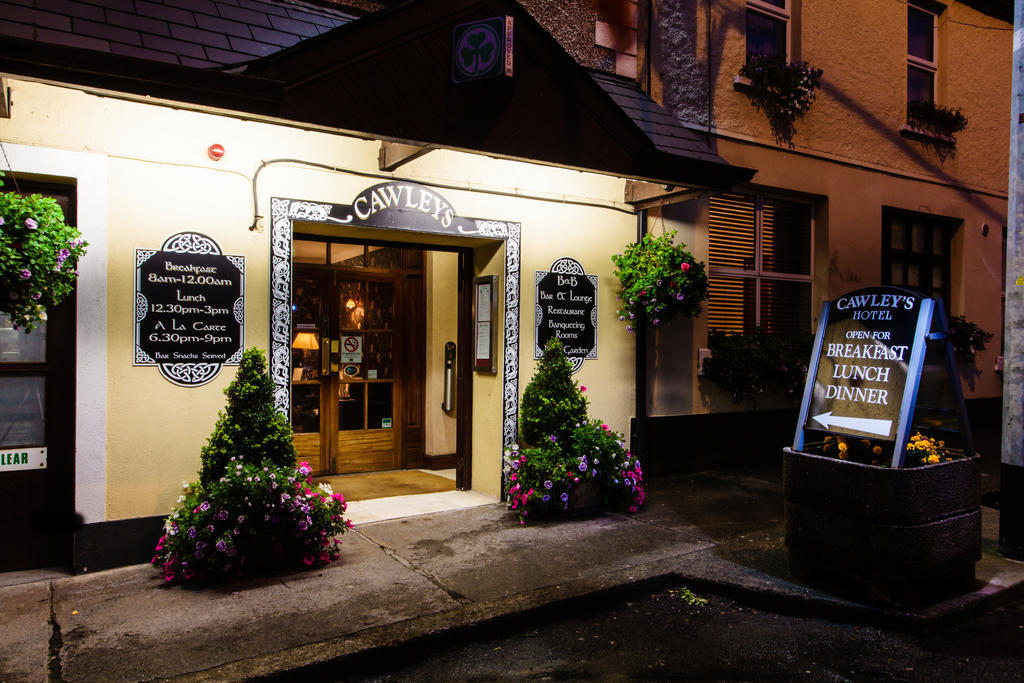 Cawley'S Guesthouse Tubbercurry Bagian luar foto