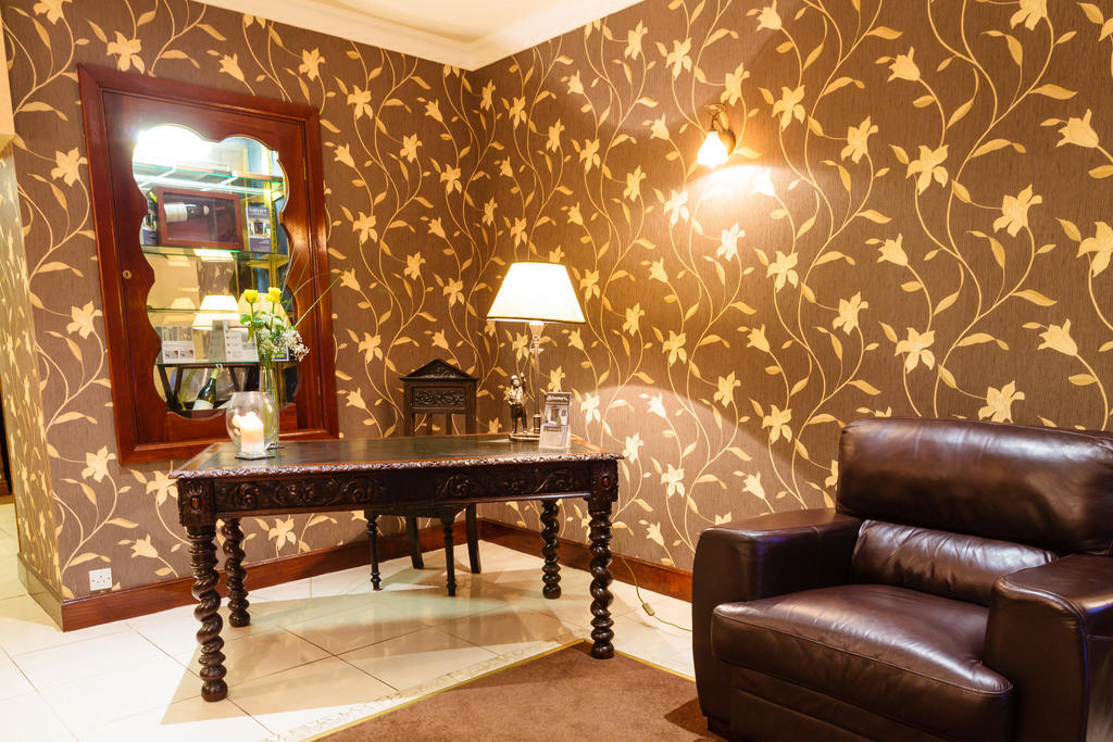 Cawley'S Guesthouse Tubbercurry Bagian luar foto