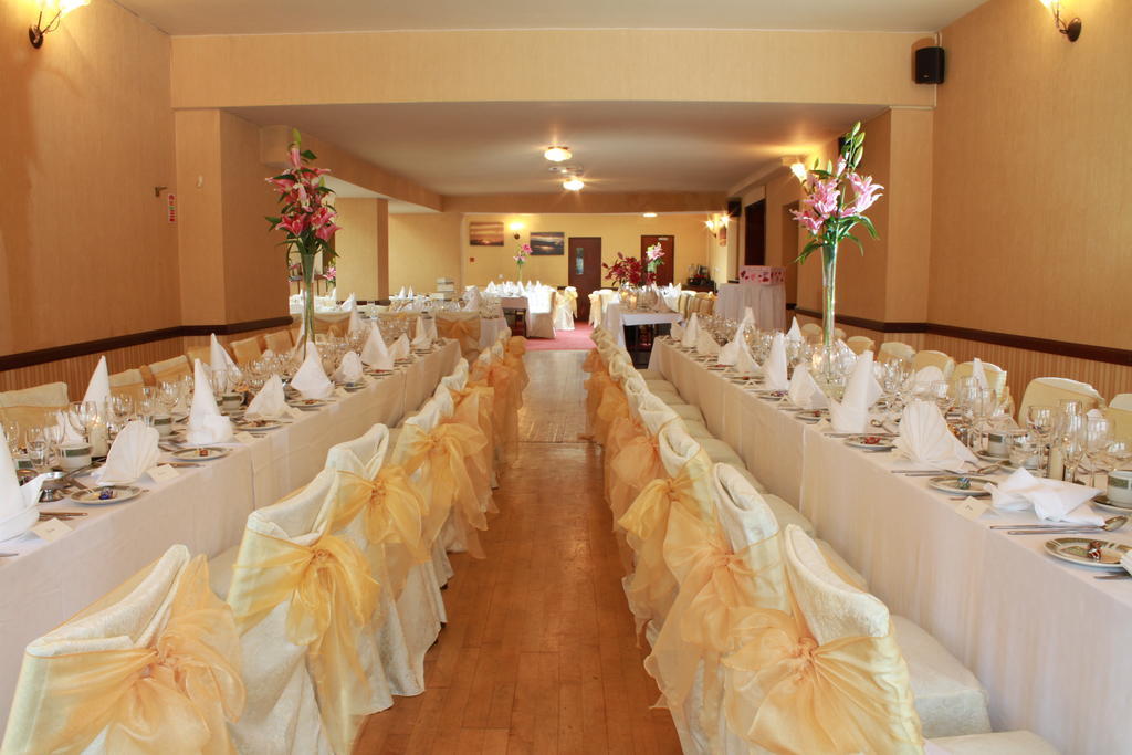 Cawley'S Guesthouse Tubbercurry Bagian luar foto